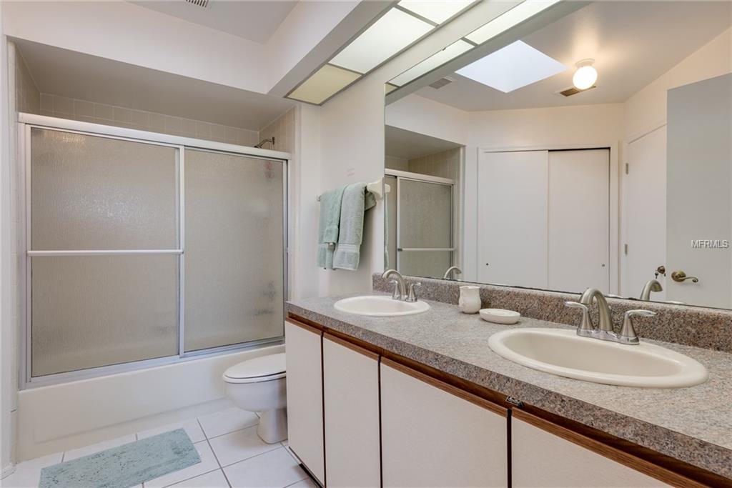 1485 AVLEIGH CIRCLE, ORLANDO, Florida 32824, 4 Bedrooms Bedrooms, 8 Rooms Rooms,2 BathroomsBathrooms,Residential,For sale,AVLEIGH,S4856156