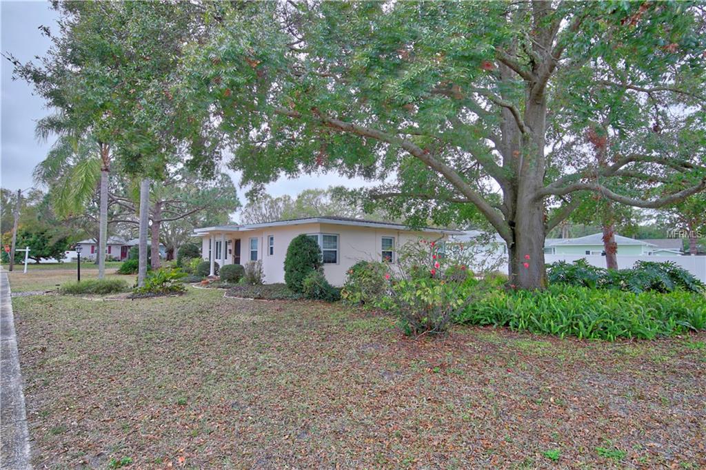 400 62ND STREET N, ST PETERSBURG, Florida 33710, 3 Bedrooms Bedrooms, 8 Rooms Rooms,2 BathroomsBathrooms,Residential,For sale,62ND,U7845467