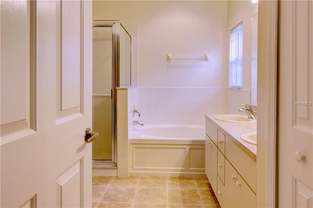 10833 NEWBRIDGE DRIVE, RIVERVIEW, Florida 33579, 5 Bedrooms Bedrooms, 3 Rooms Rooms,2 BathroomsBathrooms,Residential,For sale,NEWBRIDGE,T2925851