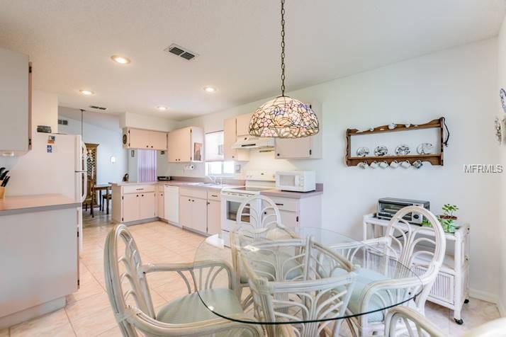 726 MASTERPIECE DRIVE SUN CITY CENTER, Florida 33573, 2 Bedrooms Bedrooms, 3 Rooms Rooms,2 BathroomsBathrooms,Residential,For sale,MASTERPIECE,W7637574