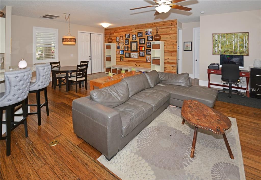 1140 49TH STREET E, PALMETTO, Florida 34221, 3 Bedrooms Bedrooms, 3 Rooms Rooms,2 BathroomsBathrooms,Residential,For sale,49TH,U7847049