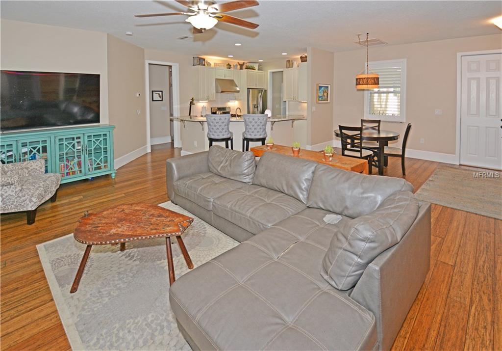 1140 49TH STREET E, PALMETTO, Florida 34221, 3 Bedrooms Bedrooms, 3 Rooms Rooms,2 BathroomsBathrooms,Residential,For sale,49TH,U7847049