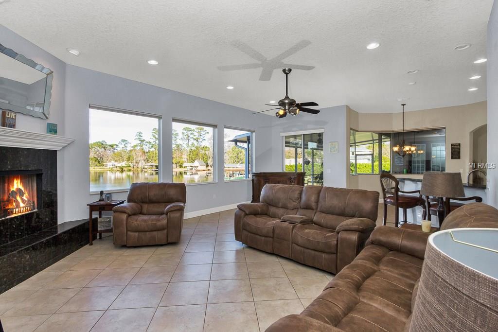 280 W 8TH STREET, CHULUOTA, Florida 32766, 4 Bedrooms Bedrooms, 8 Rooms Rooms,3 BathroomsBathrooms,Residential,For sale,8TH,O5561289