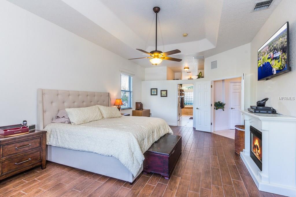 280 W 8TH STREET, CHULUOTA, Florida 32766, 4 Bedrooms Bedrooms, 8 Rooms Rooms,3 BathroomsBathrooms,Residential,For sale,8TH,O5561289