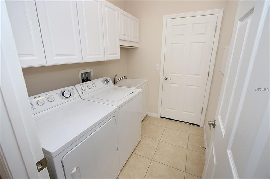 4103 MENDOCINO CIRCLE, VENICE, Florida 34293, 2 Bedrooms Bedrooms, 7 Rooms Rooms,2 BathroomsBathrooms,Residential,For sale,MENDOCINO,N5916375