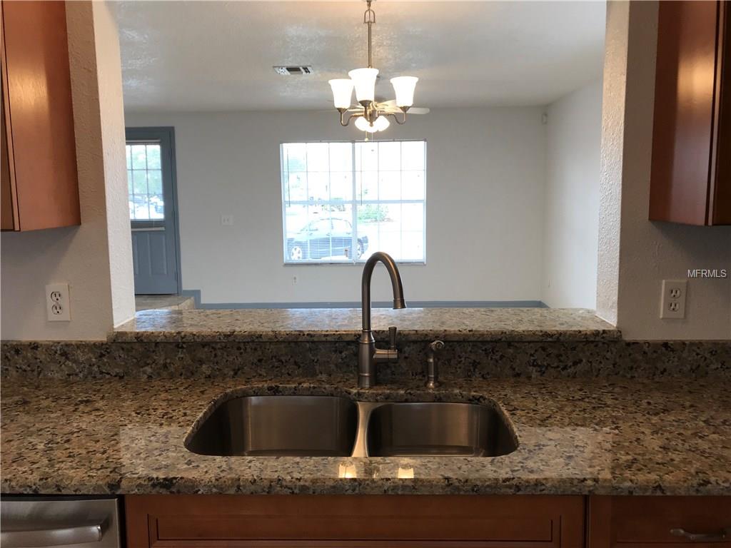 7834 BROCKWOOD CIRCLE, ORLANDO, Florida 32822, 3 Bedrooms Bedrooms, 5 Rooms Rooms,2 BathroomsBathrooms,Residential,For sale,BROCKWOOD,O5561667