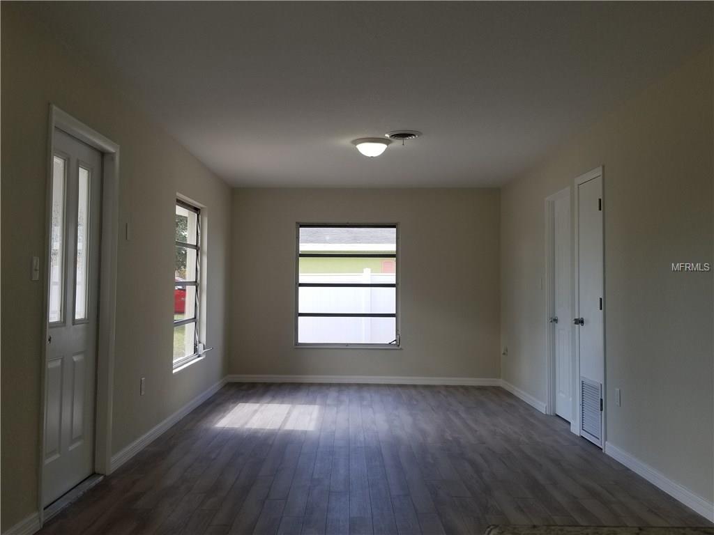 1446 SAINT CLAIR ROAD, ENGLEWOOD, Florida 34223, 2 Bedrooms Bedrooms, 9 Rooms Rooms,1 BathroomBathrooms,Residential,For sale,SAINT CLAIR,N5916423