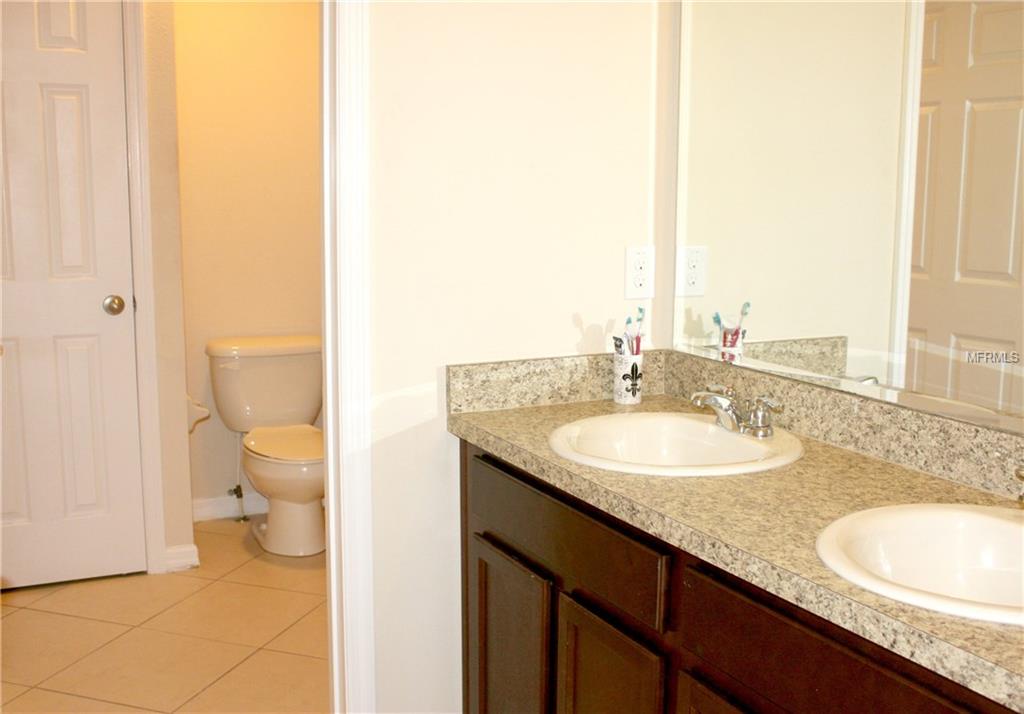 114 MALAGA AVENUE, DAVENPORT, Florida 33837, 5 Bedrooms Bedrooms, 13 Rooms Rooms,3 BathroomsBathrooms,Residential,For sale,MALAGA,S4848839