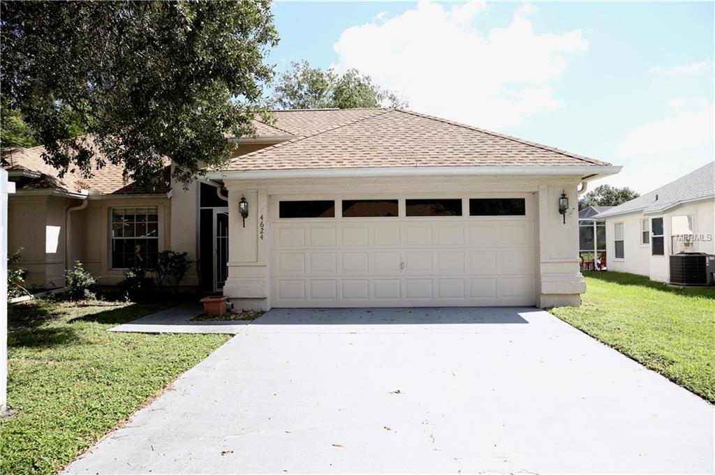 4624 ROWE DRIVE, NEW PORT RICHEY, Florida 34653, 3 Bedrooms Bedrooms, 6 Rooms Rooms,2 BathroomsBathrooms,Residential,For sale,ROWE,W7633277