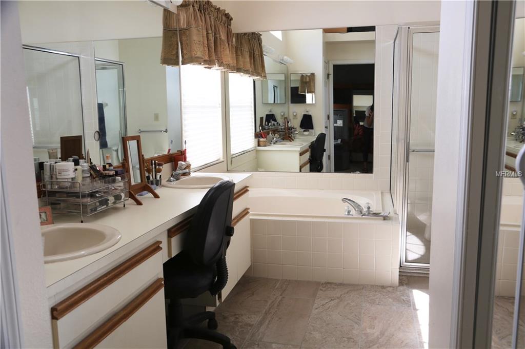 4624 ROWE DRIVE, NEW PORT RICHEY, Florida 34653, 3 Bedrooms Bedrooms, 6 Rooms Rooms,2 BathroomsBathrooms,Residential,For sale,ROWE,W7633277