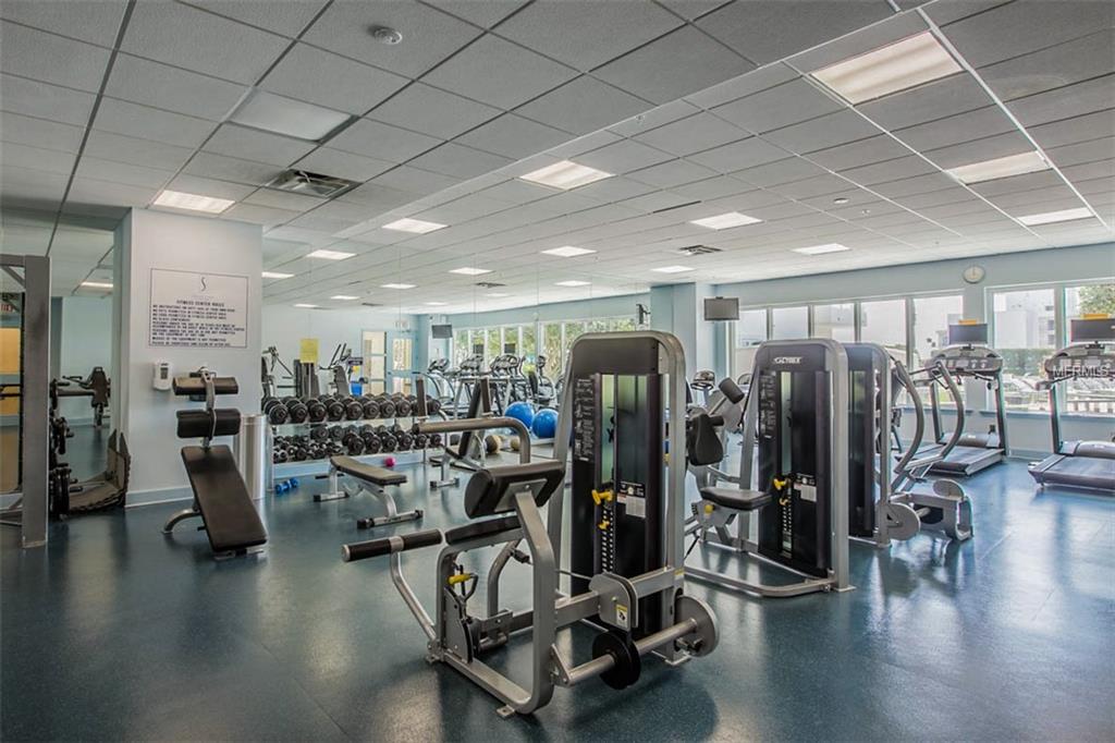 100 S EOLA DRIVE, ORLANDO, Florida 32801, 3 Bedrooms Bedrooms, 6 Rooms Rooms,2 BathroomsBathrooms,Residential,For sale,EOLA,O5543271