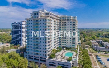 100 S EOLA DRIVE, ORLANDO, Florida 32801, 3 Bedrooms Bedrooms, 6 Rooms Rooms,2 BathroomsBathrooms,Residential,For sale,EOLA,O5543271