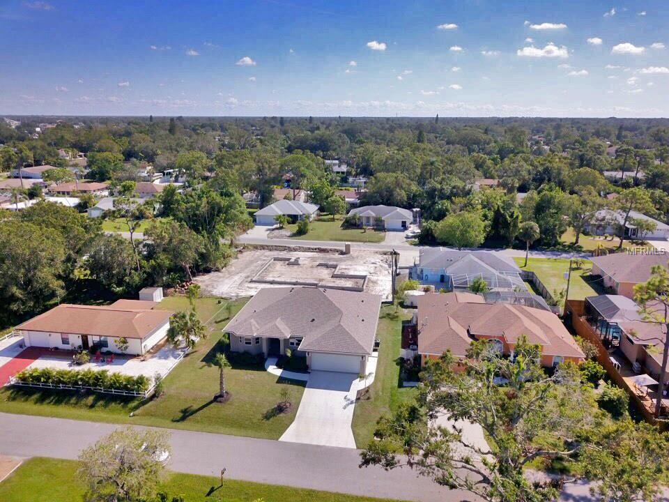 503 AZALEA ROAD, VENICE, Florida 34293, 3 Bedrooms Bedrooms, 7 Rooms Rooms,2 BathroomsBathrooms,Residential,For sale,AZALEA,N5915047