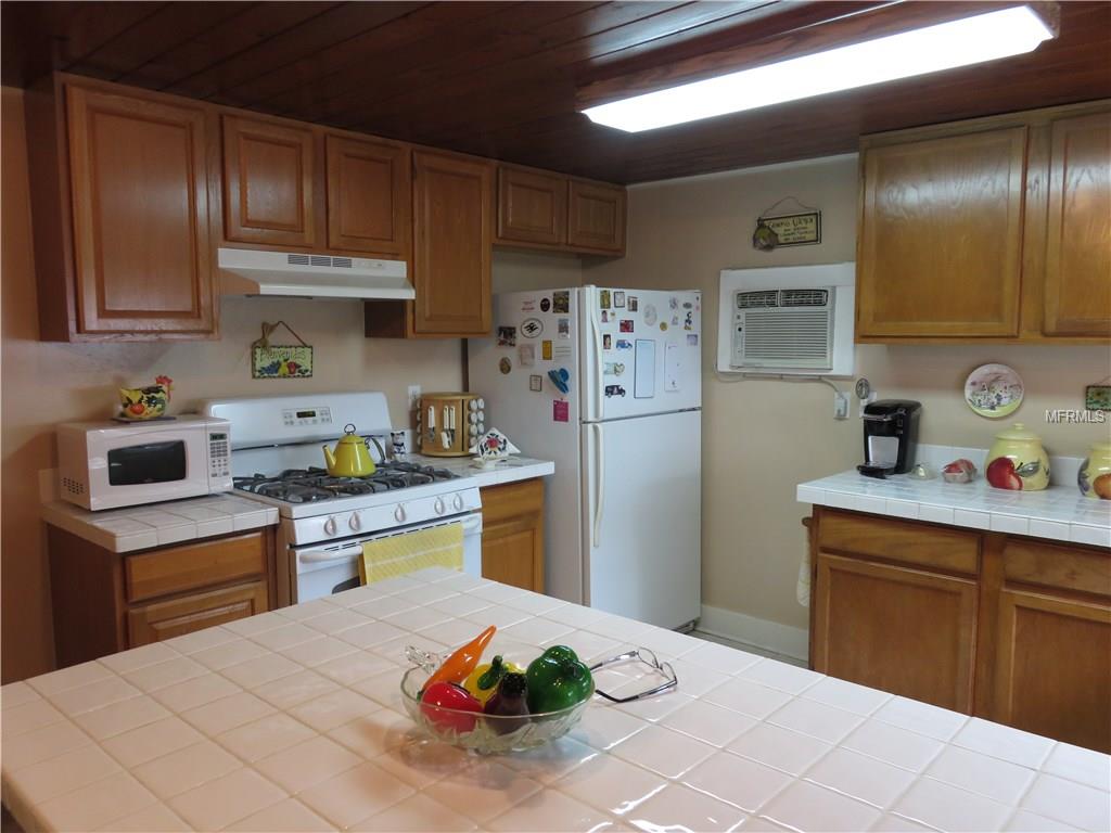 413 BECKLEY STREET KISSIMMEE, Florida 34744, 2 Bedrooms Bedrooms, 5 Rooms Rooms,1 BathroomBathrooms,Residential,For sale,BECKLEY,O5555519