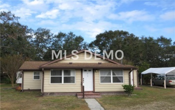 413 BECKLEY STREET KISSIMMEE, Florida 34744, 2 Bedrooms Bedrooms, 5 Rooms Rooms,1 BathroomBathrooms,Residential,For sale,BECKLEY,O5555519