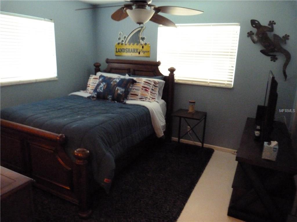 324 SALERNO STREET, VENICE, Florida 34285, 3 Bedrooms Bedrooms, 7 Rooms Rooms,2 BathroomsBathrooms,Residential,For sale,SALERNO,N5915912