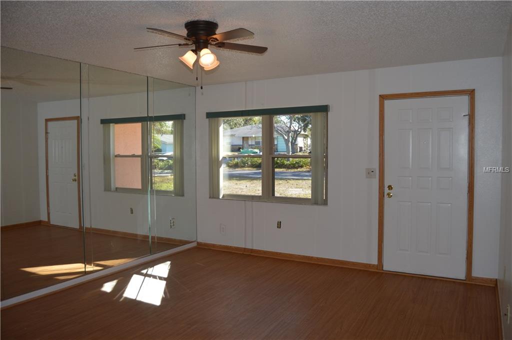 6111 CENTRAL AVENUE, NEW PORT RICHEY, Florida 34653, 2 Bedrooms Bedrooms, 4 Rooms Rooms,2 BathroomsBathrooms,Residential,For sale,CENTRAL,U7846274