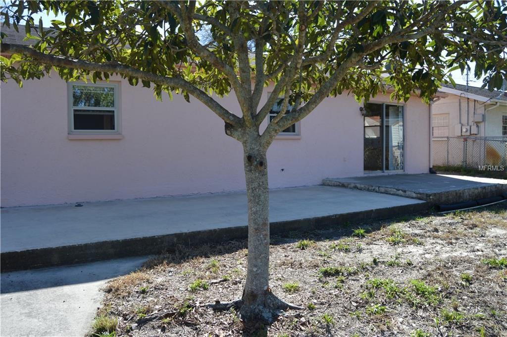 6111 CENTRAL AVENUE, NEW PORT RICHEY, Florida 34653, 2 Bedrooms Bedrooms, 4 Rooms Rooms,2 BathroomsBathrooms,Residential,For sale,CENTRAL,U7846274