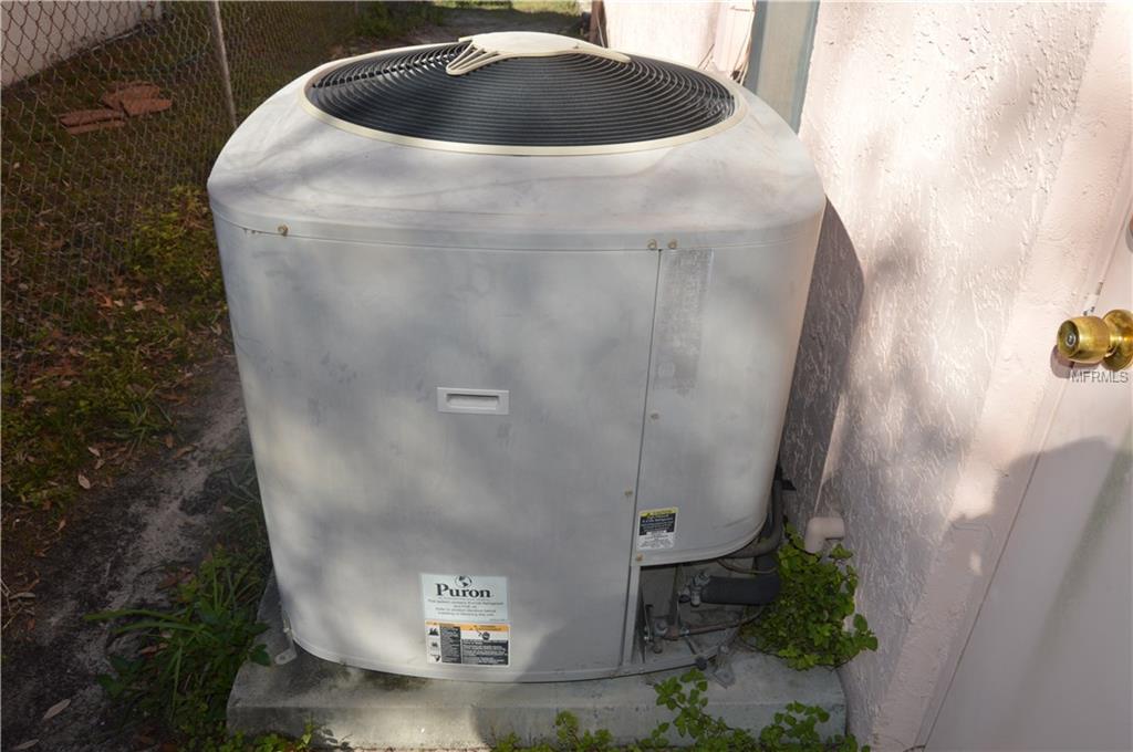 6111 CENTRAL AVENUE, NEW PORT RICHEY, Florida 34653, 2 Bedrooms Bedrooms, 4 Rooms Rooms,2 BathroomsBathrooms,Residential,For sale,CENTRAL,U7846274