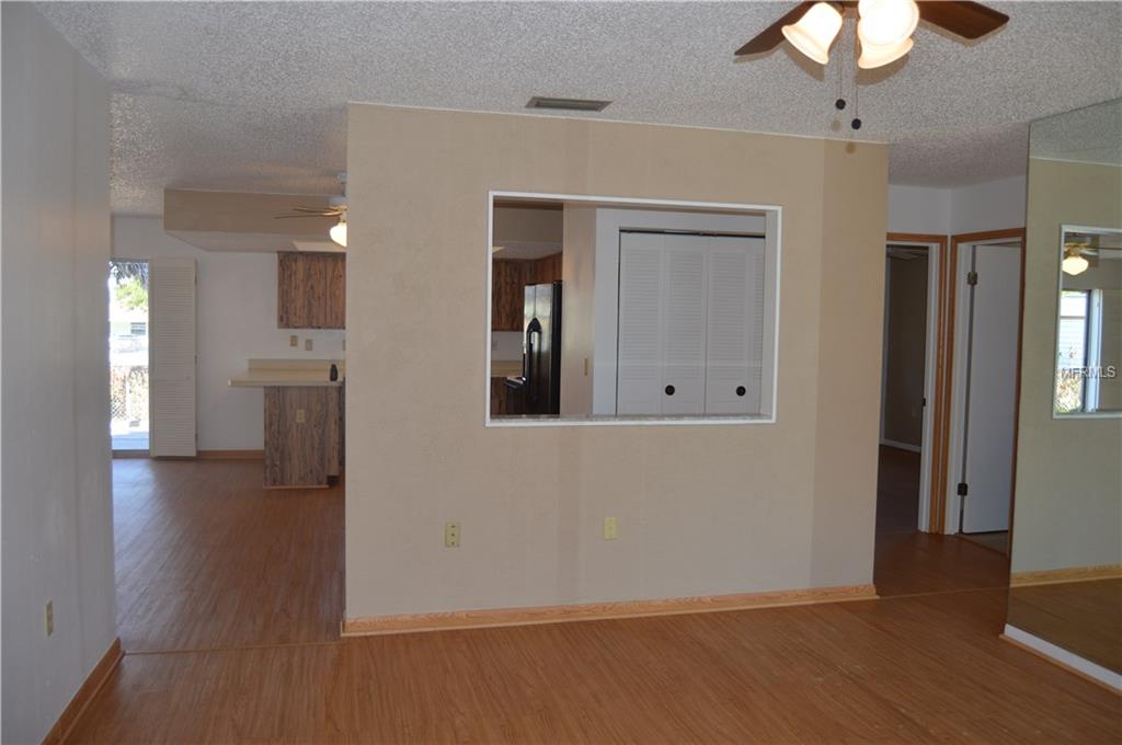 6111 CENTRAL AVENUE, NEW PORT RICHEY, Florida 34653, 2 Bedrooms Bedrooms, 4 Rooms Rooms,2 BathroomsBathrooms,Residential,For sale,CENTRAL,U7846274