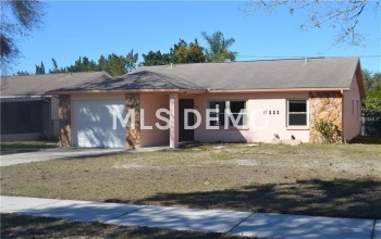 6111 CENTRAL AVENUE, NEW PORT RICHEY, Florida 34653, 2 Bedrooms Bedrooms, 4 Rooms Rooms,2 BathroomsBathrooms,Residential,For sale,CENTRAL,U7846274