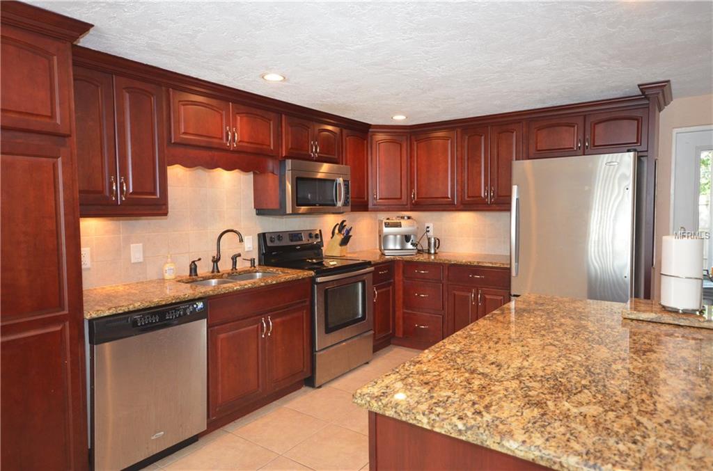 2537 NASSAU STREET, SARASOTA, Florida 34231, 2 Bedrooms Bedrooms, 5 Rooms Rooms,2 BathroomsBathrooms,Residential,For sale,NASSAU,A4209041