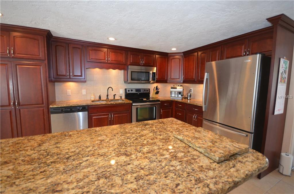 2537 NASSAU STREET, SARASOTA, Florida 34231, 2 Bedrooms Bedrooms, 5 Rooms Rooms,2 BathroomsBathrooms,Residential,For sale,NASSAU,A4209041