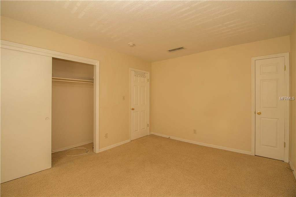 121 SEA HORSE DRIVE SE, ST PETERSBURG, Florida 33705, 2 Bedrooms Bedrooms, 3 Rooms Rooms,2 BathroomsBathrooms,Residential,For sale,SEA HORSE,U7847050