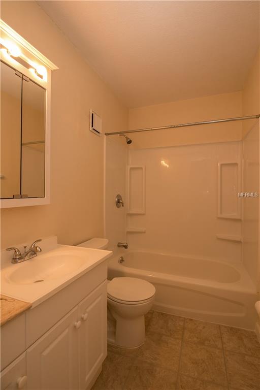 121 SEA HORSE DRIVE SE, ST PETERSBURG, Florida 33705, 2 Bedrooms Bedrooms, 3 Rooms Rooms,2 BathroomsBathrooms,Residential,For sale,SEA HORSE,U7847050