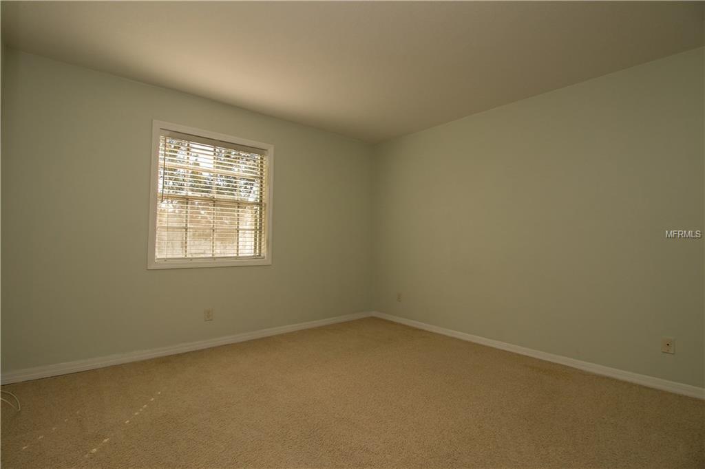 121 SEA HORSE DRIVE SE, ST PETERSBURG, Florida 33705, 2 Bedrooms Bedrooms, 3 Rooms Rooms,2 BathroomsBathrooms,Residential,For sale,SEA HORSE,U7847050