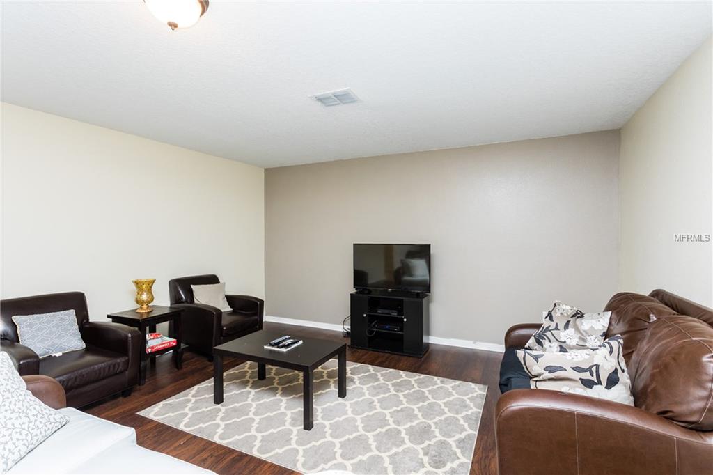 4026 GREENLEAF DRIVE, KISSIMMEE, Florida 34744, 4 Bedrooms Bedrooms, 8 Rooms Rooms,2 BathroomsBathrooms,Residential,For sale,GREENLEAF,O5561291