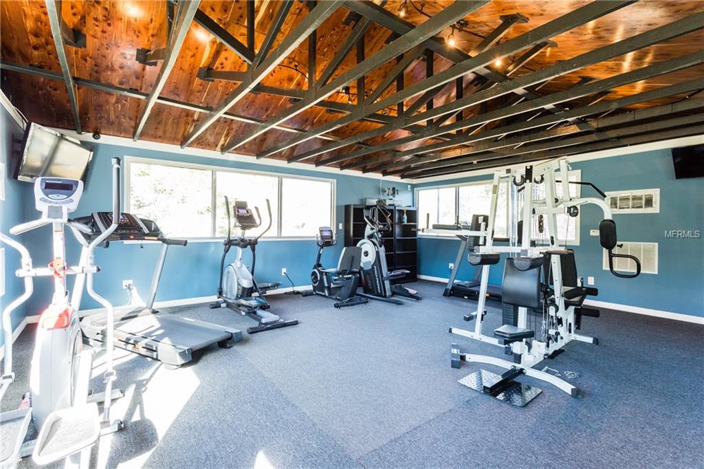 4026 GREENLEAF DRIVE, KISSIMMEE, Florida 34744, 4 Bedrooms Bedrooms, 8 Rooms Rooms,2 BathroomsBathrooms,Residential,For sale,GREENLEAF,O5561291