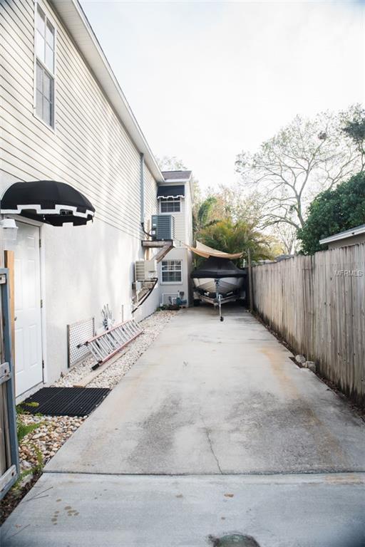 786 59TH AVENUE NE, ST PETERSBURG, Florida 33703, 3 Bedrooms Bedrooms, 5 Rooms Rooms,2 BathroomsBathrooms,Residential,For sale,59TH,U7847423