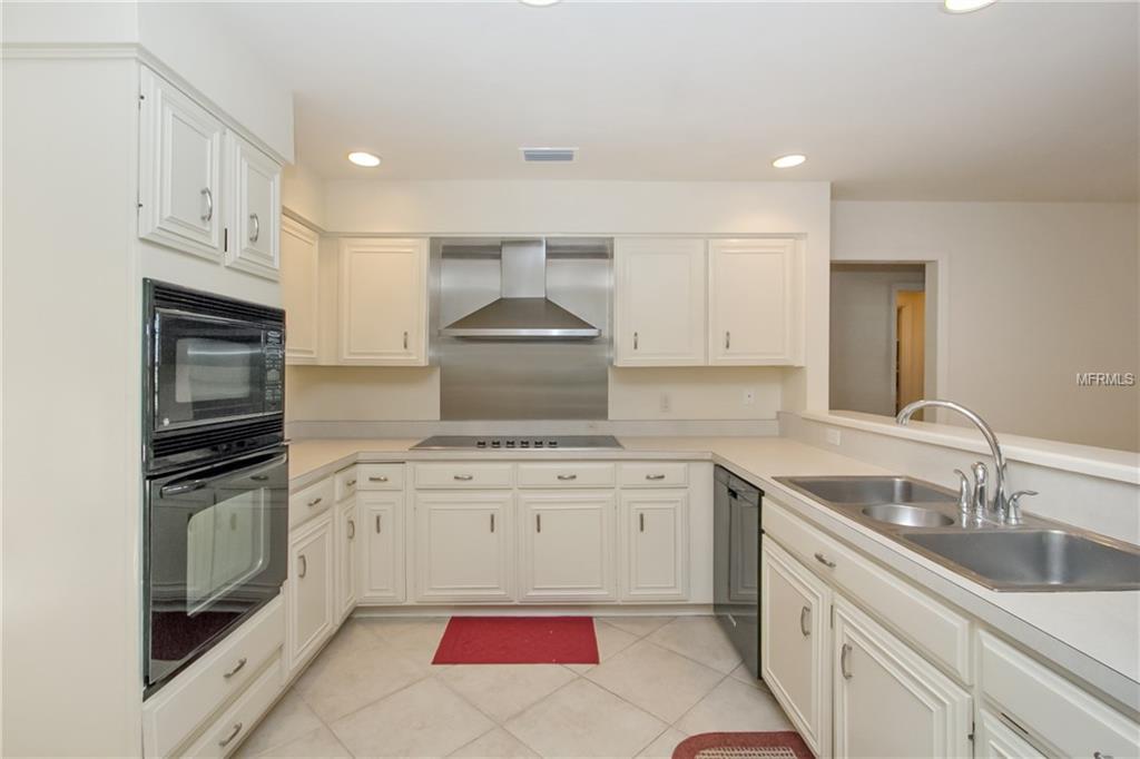 6204 DONEGAL DRIVE, ORLANDO, Florida 32819, 4 Bedrooms Bedrooms, 7 Rooms Rooms,4 BathroomsBathrooms,Residential,For sale,DONEGAL,O5561758