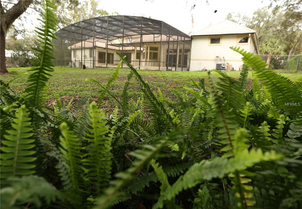 648 E CLUB CIRCLE, LONGWOOD, Florida 32779, 6 Bedrooms Bedrooms, 3 Rooms Rooms,6 BathroomsBathrooms,Residential,For sale,CLUB,O5497365