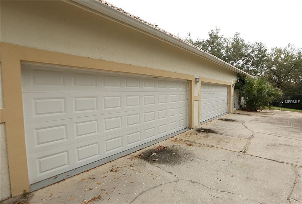 648 E CLUB CIRCLE, LONGWOOD, Florida 32779, 6 Bedrooms Bedrooms, 3 Rooms Rooms,6 BathroomsBathrooms,Residential,For sale,CLUB,O5497365