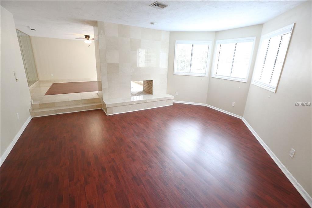 648 E CLUB CIRCLE, LONGWOOD, Florida 32779, 6 Bedrooms Bedrooms, 3 Rooms Rooms,6 BathroomsBathrooms,Residential,For sale,CLUB,O5497365