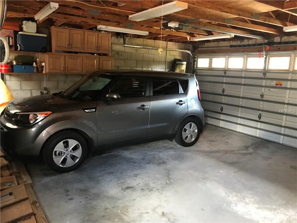 7960 COUNTRY CLUB ROAD N, ST PETERSBURG, Florida 33710, 4 Bedrooms Bedrooms, 8 Rooms Rooms,2 BathroomsBathrooms,Residential,For sale,COUNTRY CLUB,U7831057