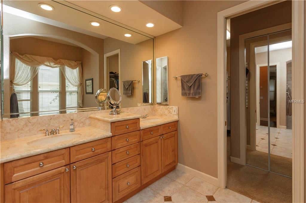 756 BROADOAK LOOP, SANFORD, Florida 32771, 4 Bedrooms Bedrooms, 9 Rooms Rooms,3 BathroomsBathrooms,Residential,For sale,BROADOAK,O5539594