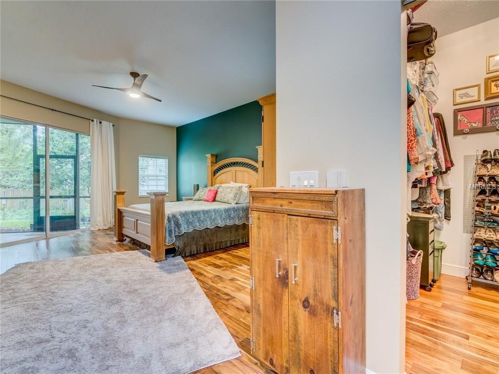 3045 CREST DRIVE, CLEARWATER, Florida 33759, 3 Bedrooms Bedrooms, 3 Rooms Rooms,2 BathroomsBathrooms,Residential,For sale,CREST,U7836311