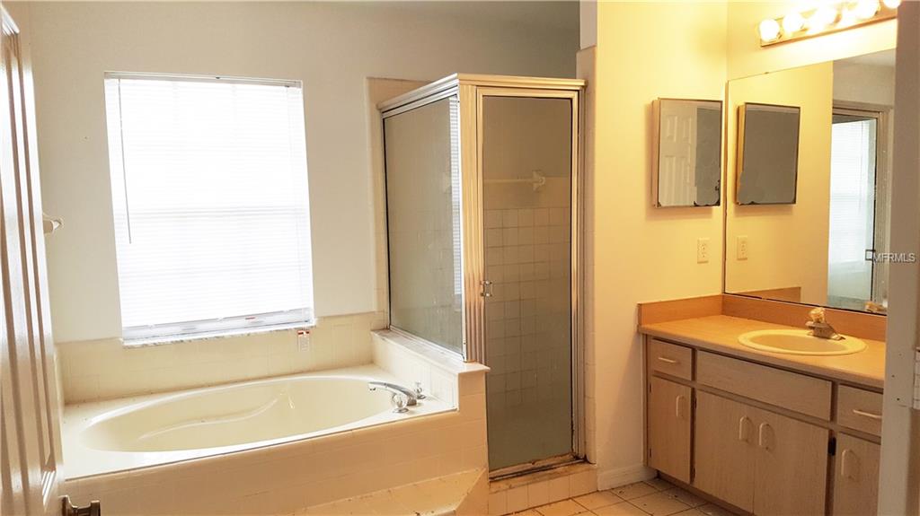 1136 BATON DRIVE, DELTONA, Florida 32725, 3 Bedrooms Bedrooms, 8 Rooms Rooms,2 BathroomsBathrooms,Residential,For sale,BATON,V4721512