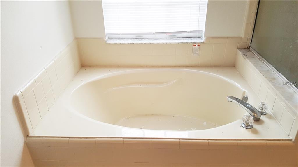 1136 BATON DRIVE, DELTONA, Florida 32725, 3 Bedrooms Bedrooms, 8 Rooms Rooms,2 BathroomsBathrooms,Residential,For sale,BATON,V4721512