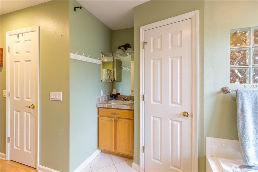 1061 SAWGRASS DRIVE, TARPON SPRINGS, Florida 34689, 3 Bedrooms Bedrooms, 4 Rooms Rooms,2 BathroomsBathrooms,Residential,For sale,SAWGRASS,T2921198