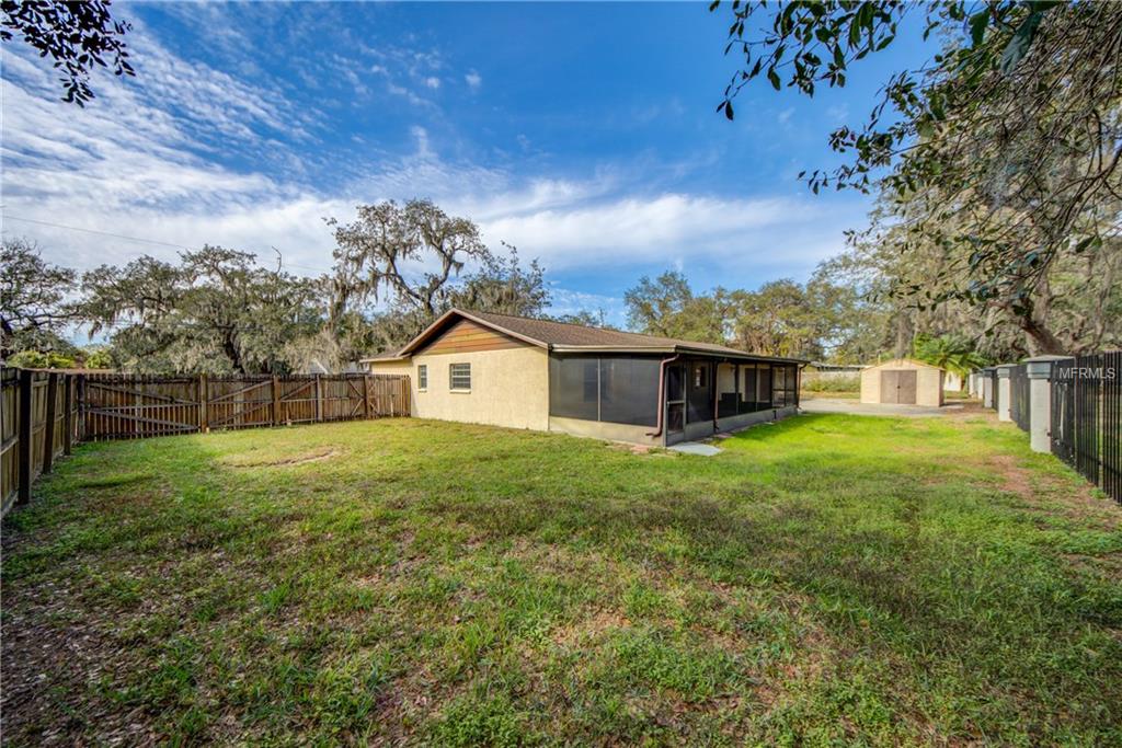 8816 VAN FLEET ROAD, RIVERVIEW, Florida 33578, 3 Bedrooms Bedrooms, 8 Rooms Rooms,2 BathroomsBathrooms,Residential,For sale,VAN FLEET,T2922342