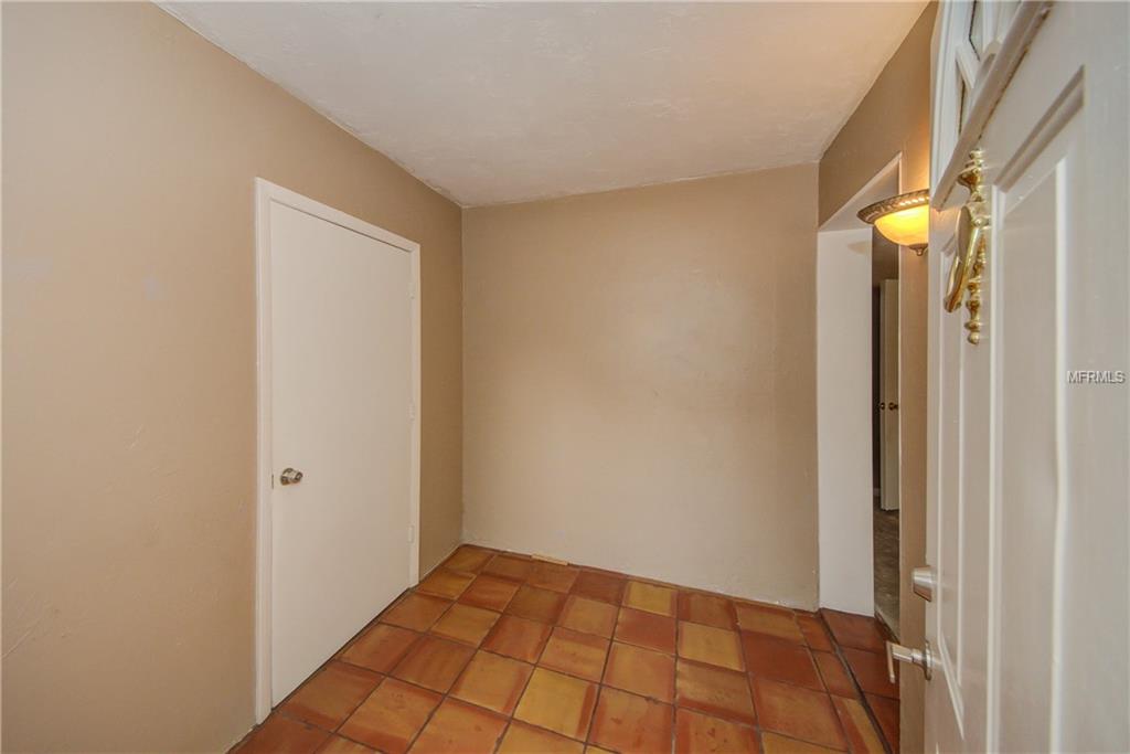 8816 VAN FLEET ROAD, RIVERVIEW, Florida 33578, 3 Bedrooms Bedrooms, 8 Rooms Rooms,2 BathroomsBathrooms,Residential,For sale,VAN FLEET,T2922342