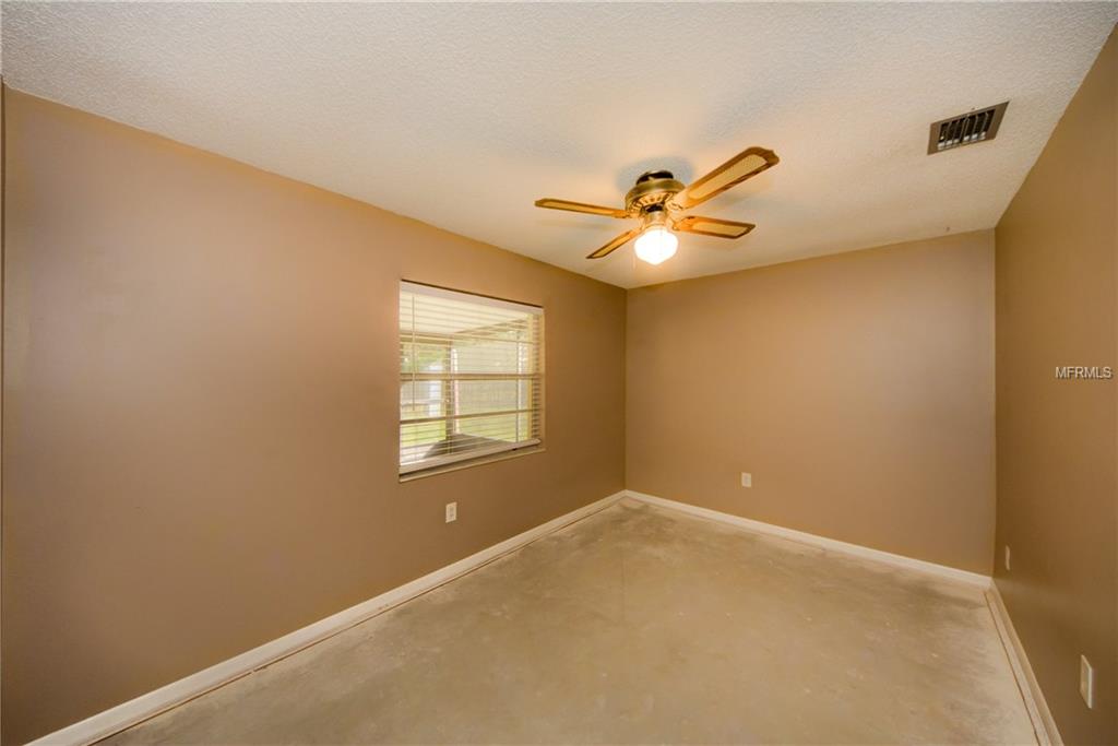 8816 VAN FLEET ROAD, RIVERVIEW, Florida 33578, 3 Bedrooms Bedrooms, 8 Rooms Rooms,2 BathroomsBathrooms,Residential,For sale,VAN FLEET,T2922342