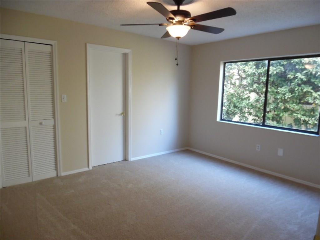 10916 LIVINGSTON DRIVE, NEW PORT RICHEY, Florida 34654, 3 Bedrooms Bedrooms, 3 Rooms Rooms,2 BathroomsBathrooms,Residential,For sale,LIVINGSTON,W7636930