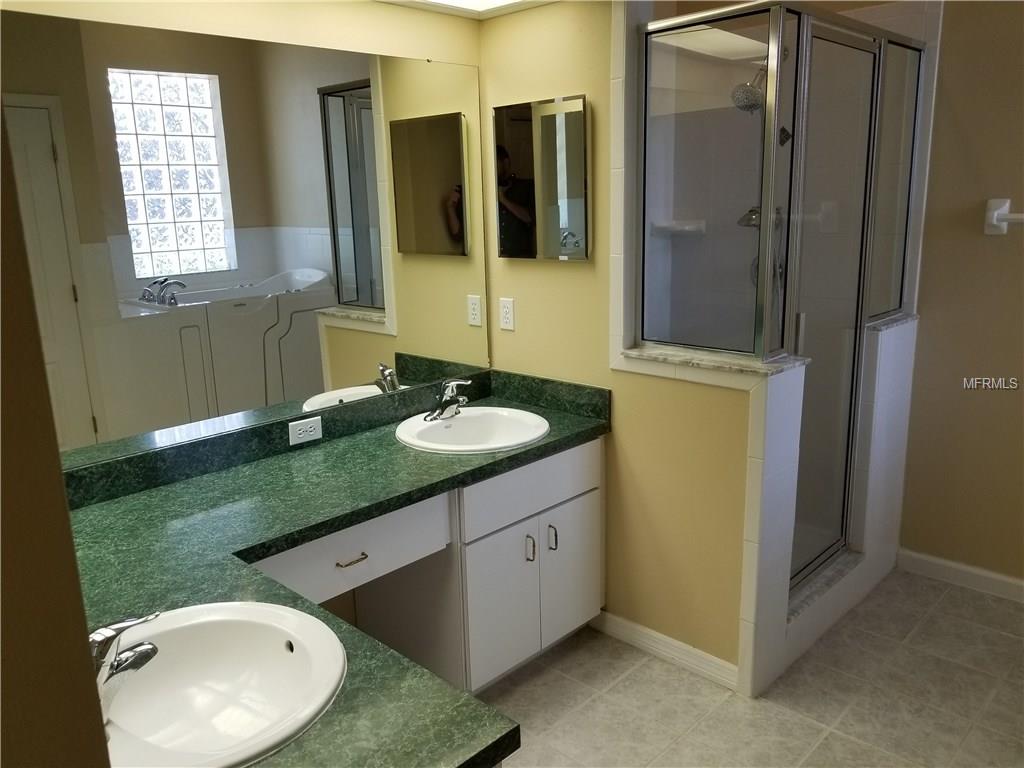 4101 BROOKE DRIVE, VALRICO, Florida 33594, 4 Bedrooms Bedrooms, 7 Rooms Rooms,2 BathroomsBathrooms,Residential,For sale,BROOKE,T2925191