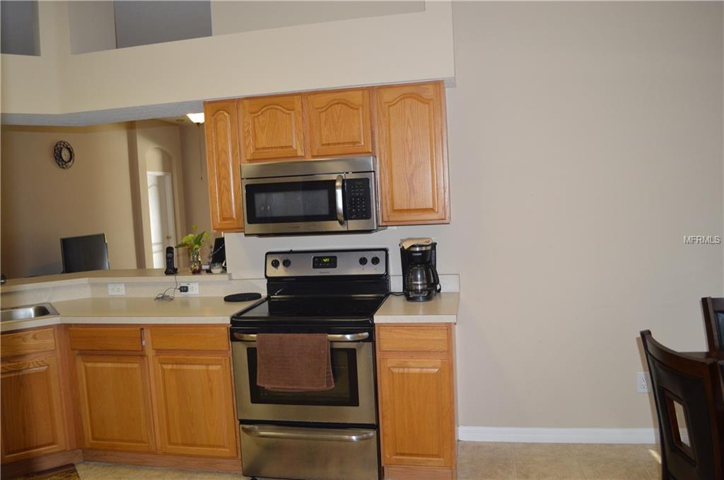 9834 LAUREL LEDGE DRIVE, RIVERVIEW, Florida 33569, 4 Bedrooms Bedrooms, 6 Rooms Rooms,2 BathroomsBathrooms,Residential,For sale,LAUREL LEDGE,T2926361