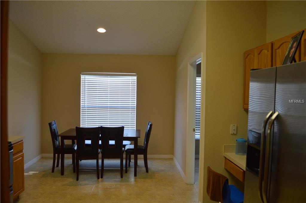 9834 LAUREL LEDGE DRIVE, RIVERVIEW, Florida 33569, 4 Bedrooms Bedrooms, 6 Rooms Rooms,2 BathroomsBathrooms,Residential,For sale,LAUREL LEDGE,T2926361